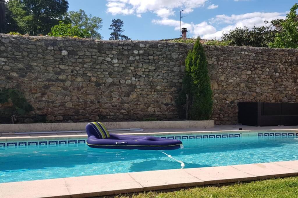 St Jean Du Gard : Spacious Apartment With Use Of Pool Saint-Jean-du-Gard Exterior photo